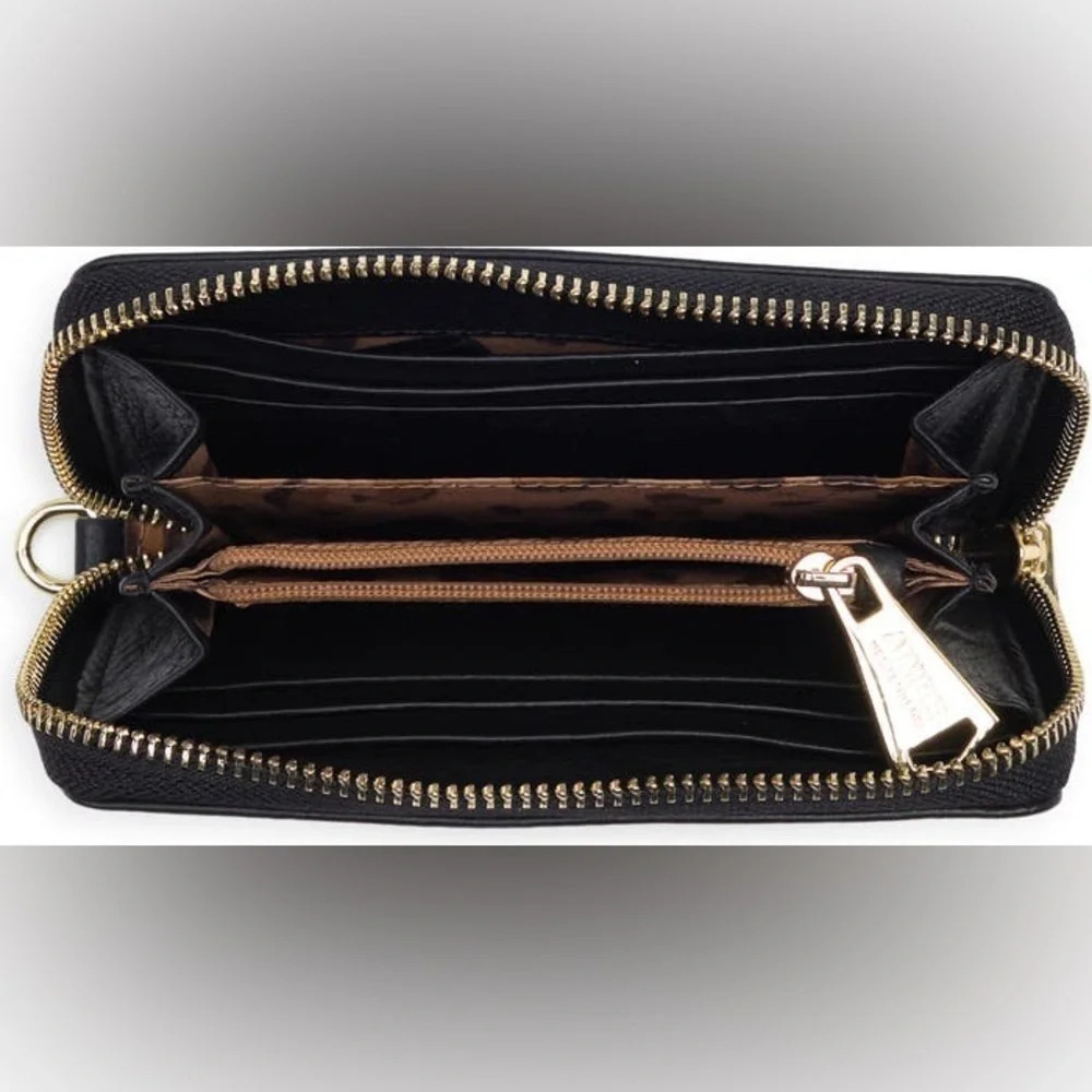 Aimee KESTENBERG Zip Around Wristlet, Black, NWT - Picture 4 of 14